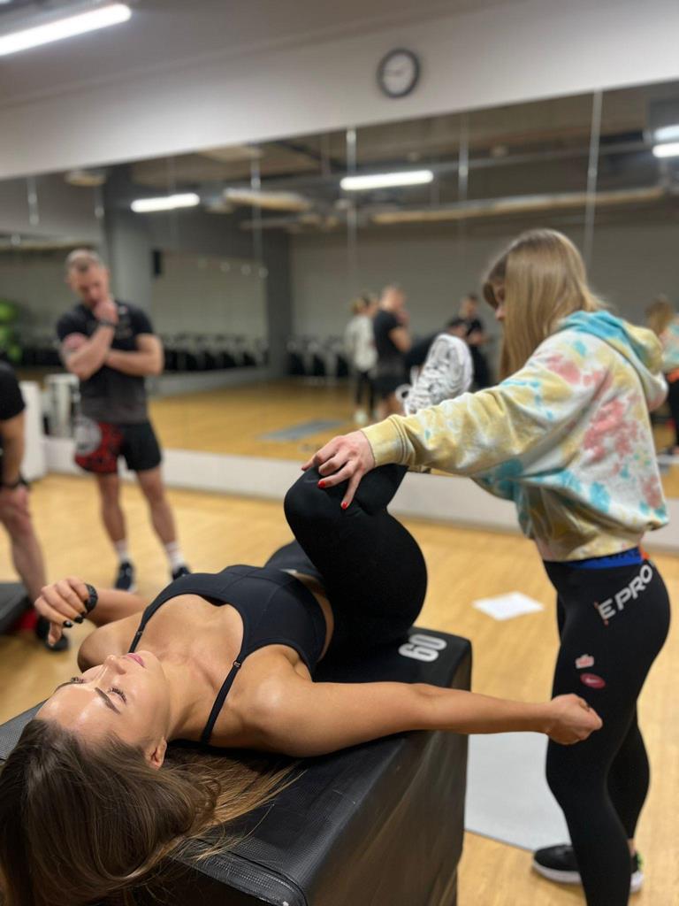 PFS MODELOWANIE POŚLADKÓW